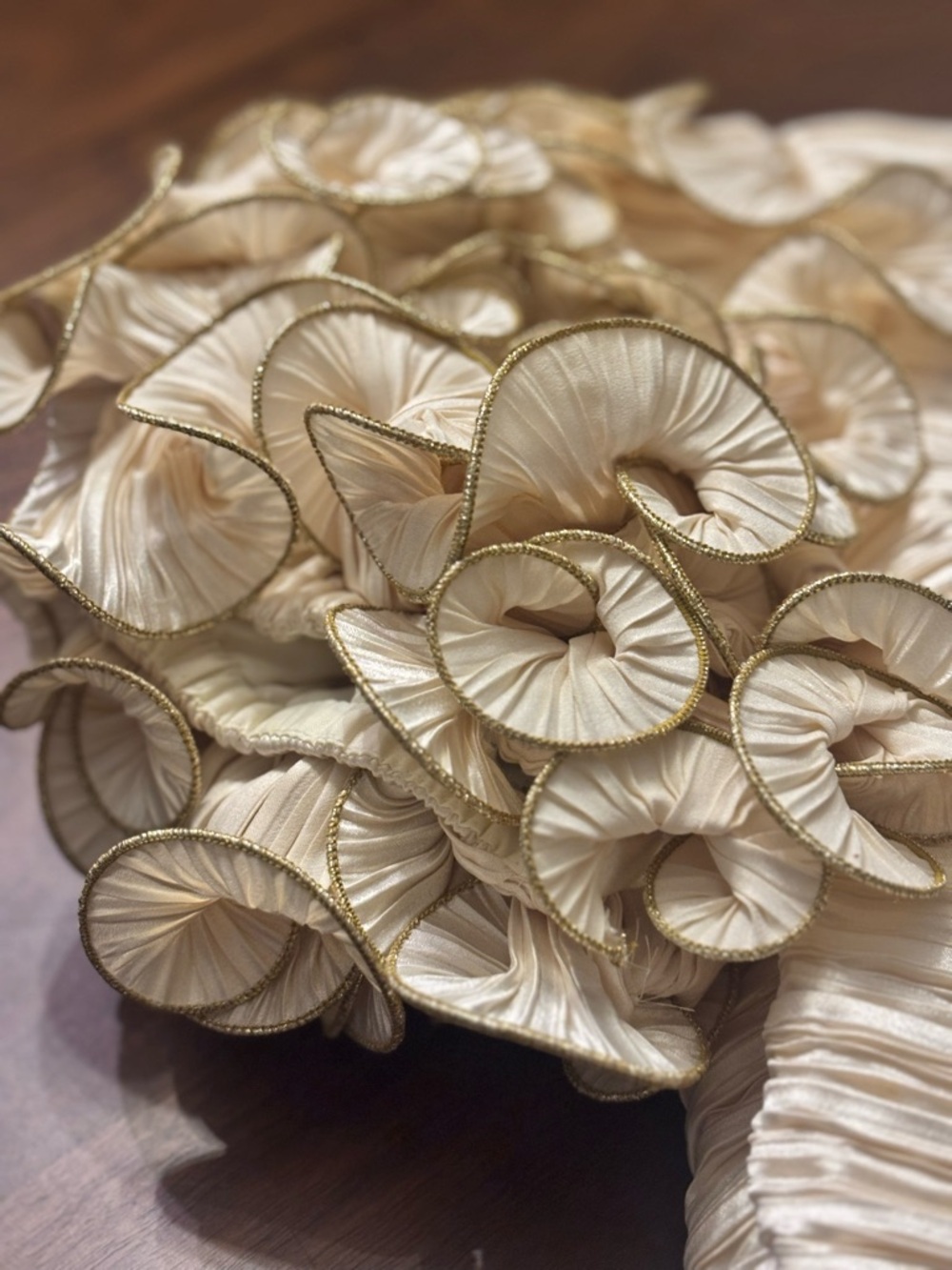 Vintage Ivory Pleated Maxi Dress Statement Sleeves Rosette Formal 10 - Picture 2 of 16